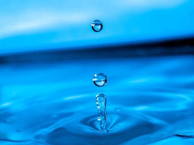 Détecter une fuite d’eau sous dalle : signes et méthodes