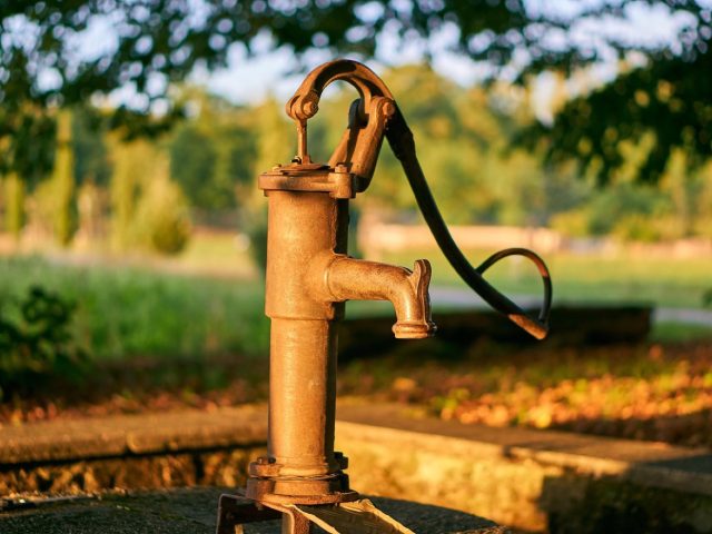 Installateur de pompes à Orléans : conseils et démarches